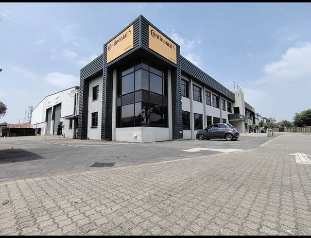 5,057M² WAREHOUSE FOR SALE IN CITY DEEP